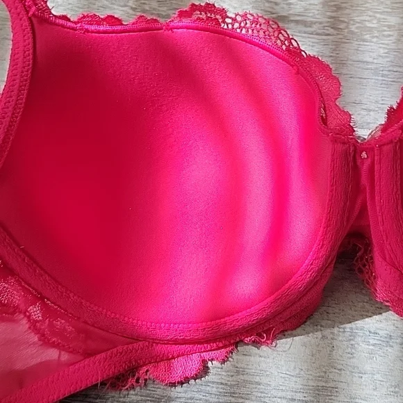 Victoria's Secret bra - Picture 4 of 7